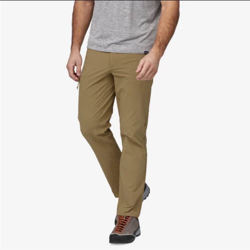 Patagonia Men's Chinos - Tan